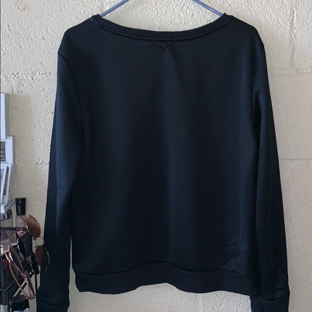 Black Rampage Sweater - Picture 4 of 4